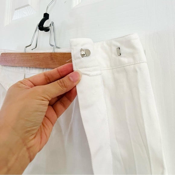 Briggs white cotton skort- Size 4P - Picture 3 of 7